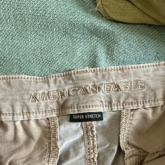 American Eagle Outfitters Women's Beige Cargo Shorts - Picture 2 of 5